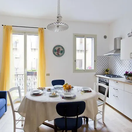 Il Geranio Blu شقة